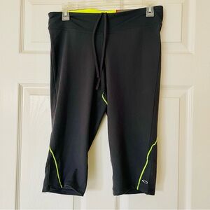 Champion C9 Black Neon Green Capris | Duo Dry | Hidden Pocket